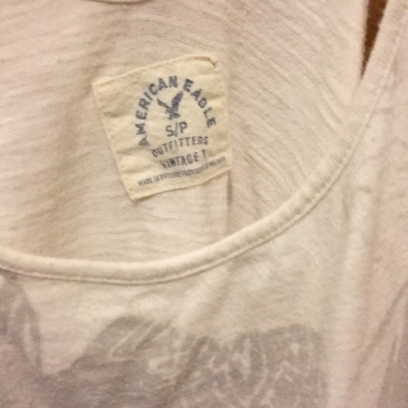 American Eagle White And Grey Floral Camisole 🦅 - Picture 2 of 5